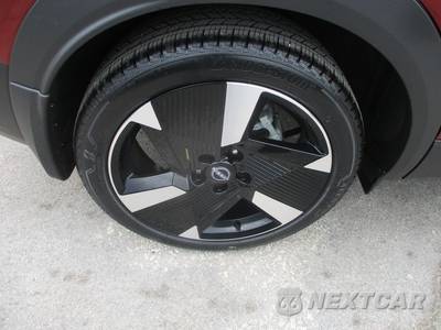 2025 Nissan Kicks SR - zdjęcie 28 z 32 - miniatura