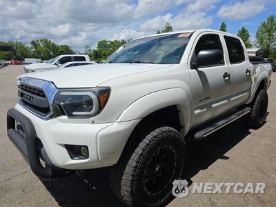 2015 Toyota Tacoma PreRunner Crew Cab Medium Bed