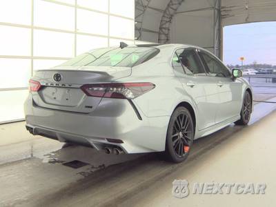 2023 Toyota Camry XSE - zdjęcie 4 z 39 - miniatura