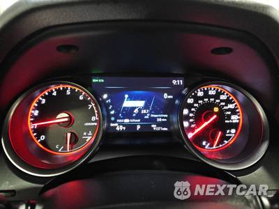 2023 Toyota Camry XSE - zdjęcie 12 z 39 - miniatura