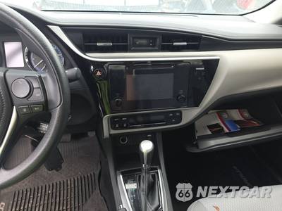 2017 Toyota Corolla LE Sedan - zdjęcie 11 z 18 - miniatura