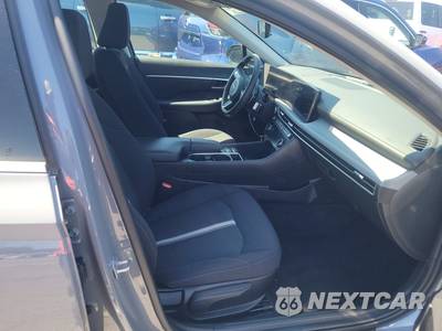 2025 Hyundai Sonata SEL - zdjęcie 8 z 21 - miniatura