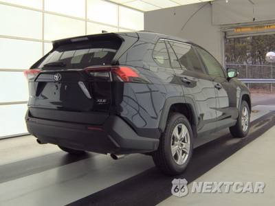 2023 Toyota RAV4 XLE - zdjęcie 4 z 20 - miniatura