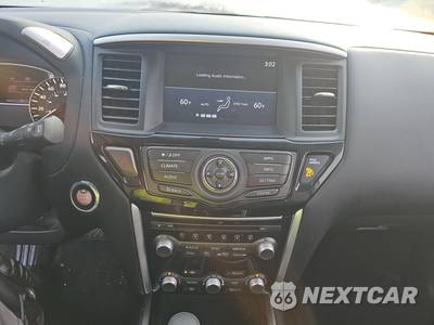 2019 Nissan Pathfinder S - zdjęcie 11 z 24 - miniatura