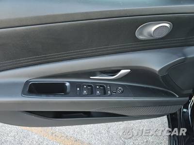 2025 Hyundai Elantra SE - zdjęcie 15 z 19 - miniatura