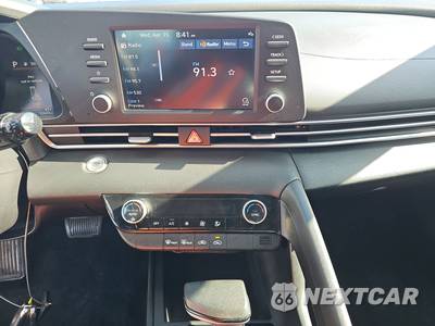 2023 Hyundai Elantra SEL - zdjęcie 6 z 24 - miniatura