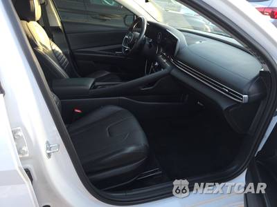 2023 Hyundai Elantra Hybrid Limited - zdjęcie 14 z 24 - miniatura
