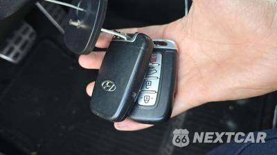 2016 Hyundai Veloster Turbo - zdjęcie 18 z 54 - miniatura