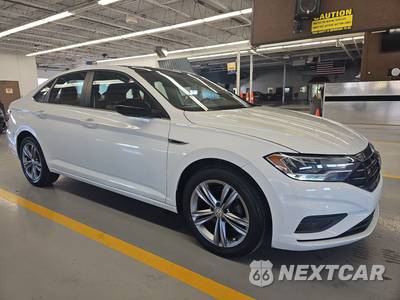 2019 Volkswagen Jetta R-Line - zdjęcie 3 z 24 - miniatura