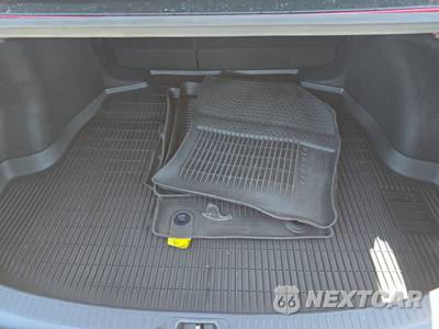 2022 Toyota Corolla SE Sedan - zdjęcie 16 z 30 - miniatura