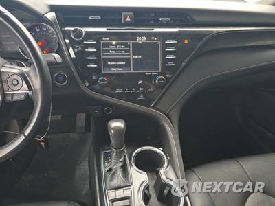 2019 Toyota Camry XSE - zdjęcie 11 z 42 - miniatura