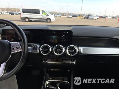 2023 Mercedes-Benz GLB 250 4MATIC - zdjęcie 11 z 18 - miniatura