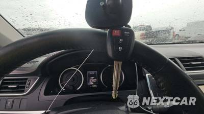 2015 Toyota Camry SE - zdjęcie 18 z 34 - miniatura