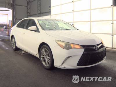 2015 Toyota Camry SE - zdjęcie 3 z 34 - miniatura