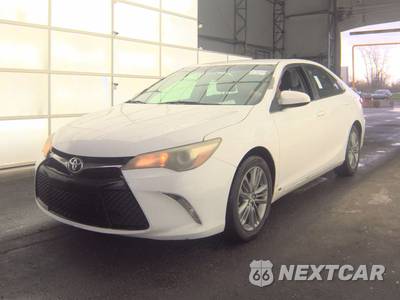 2015 Toyota Camry SE - zdjęcie 1 z 34 - miniatura
