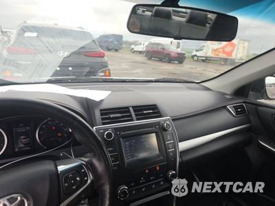 2015 Toyota Camry SE - zdjęcie 11 z 34 - miniatura