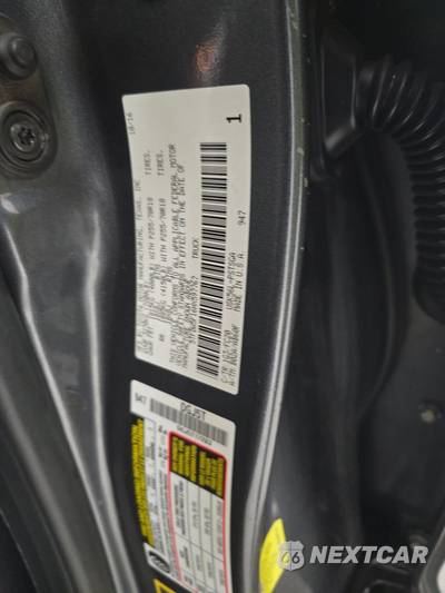 2017 Toyota Tundra SR5 Crew Cab Short Bed - zdjęcie 14 z 21 - miniatura