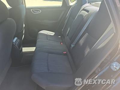2017 Nissan Sentra SV - zdjęcie 16 z 32 - miniatura