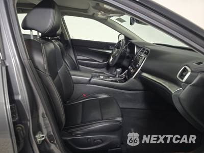 2023 Nissan Maxima SL - zdjęcie 8 z 22 - miniatura