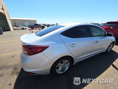 2019 Hyundai Elantra SEL Sedan - zdjęcie 4 z 51 - miniatura