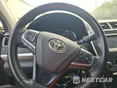 2015 Toyota Camry SE - zdjęcie 10 z 32 - miniatura