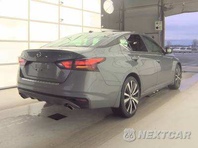 2021 Nissan Altima SR - zdjęcie 4 z 25 - miniatura