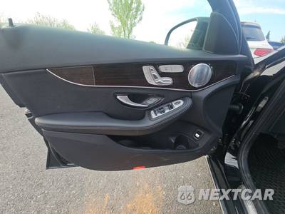 2021 Mercedes-Benz C 300 4MATIC Sedan - zdjęcie 9 z 22 - miniatura