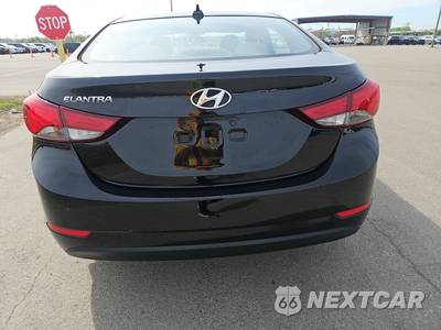 2016 Hyundai Elantra SE Sedan - zdjęcie 5 z 20 - miniatura