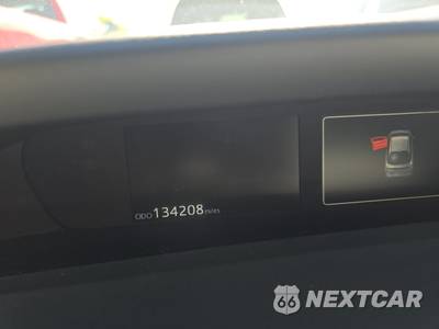 2017 Toyota Prius Two - zdjęcie 12 z 33 - miniatura