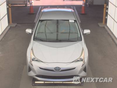 2017 Toyota Prius Two - zdjęcie 2 z 33 - miniatura