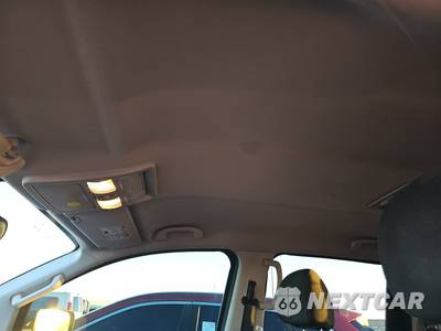 2017 Nissan TITAN SV Crew Cab Short Bed - zdjęcie 18 z 28 - miniatura