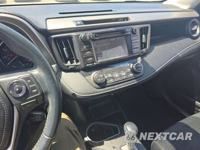 2017 Toyota RAV4 XLE - zdjęcie 11 z 40 - miniatura