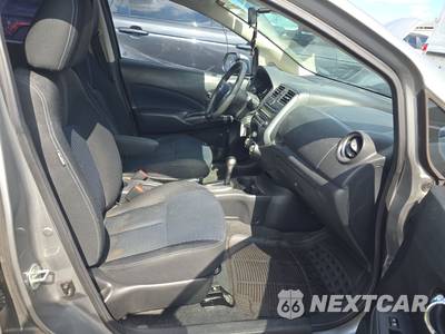 2014 Nissan Versa Note SV - zdjęcie 8 z 18 - miniatura