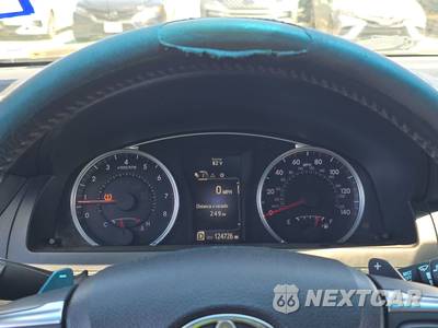 2017 Toyota Camry SE - zdjęcie 12 z 45 - miniatura