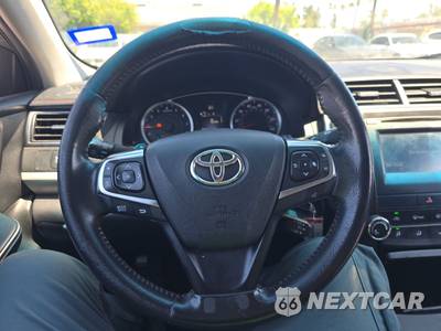 2017 Toyota Camry SE - zdjęcie 10 z 45 - miniatura