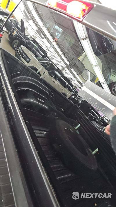 2022 Ram 1500 Classic Warlock Extended Cab Medium Bed - zdjęcie 37 z 44 - miniatura