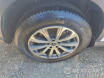 2025 Mercedes-Benz GLC 300 4MATIC - zdjęcie 10 z 21 - miniatura