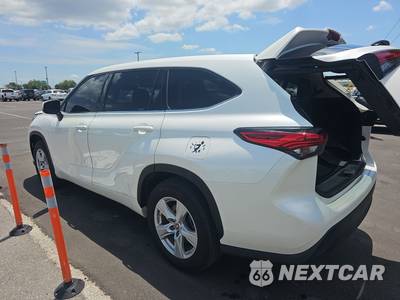 2021 Toyota Highlander LE - zdjęcie 6 z 32 - miniatura