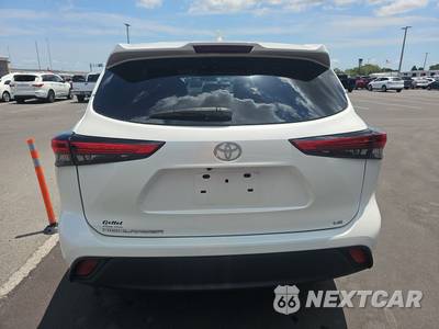 2021 Toyota Highlander LE - zdjęcie 5 z 32 - miniatura