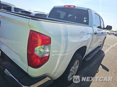2017 Toyota Tundra SR5 Crew Cab Short Bed - zdjęcie 4 z 30 - miniatura
