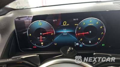 2023 Mercedes-Benz GLB 250 4MATIC - zdjęcie 25 z 27 - miniatura