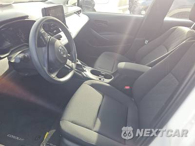 2026 Toyota Corolla LE Sedan - zdjęcie 7 z 24 - miniatura