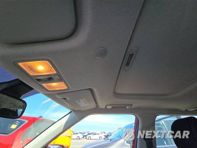 2025 Hyundai Venue SEL - zdjęcie 18 z 26 - miniatura