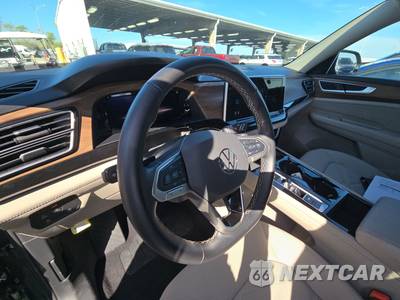 2025 Volkswagen Atlas 2.0T SE w/Technology - zdjęcie 10 z 22 - miniatura