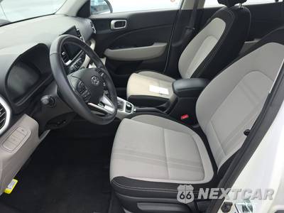 2025 Hyundai Venue SEL - zdjęcie 7 z 23 - miniatura