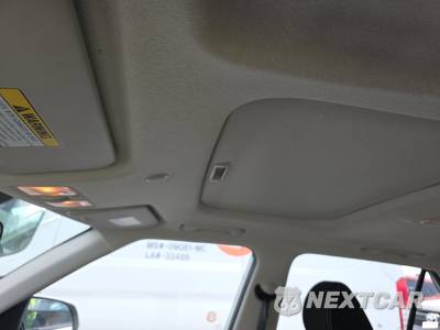 2025 Hyundai Venue SEL - zdjęcie 17 z 23 - miniatura