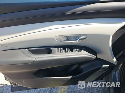 2025 Hyundai Tucson SEL - zdjęcie 9 z 30 - miniatura
