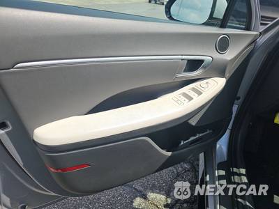 2025 Hyundai Sonata SEL - zdjęcie 9 z 26 - miniatura