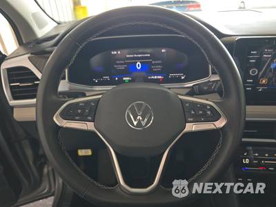 2025 Volkswagen Taos SE - zdjęcie 10 z 18 - miniatura