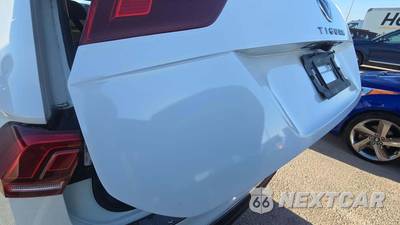 2024 Volkswagen Tiguan Wolfsburg Edition - zdjęcie 20 z 23 - miniatura